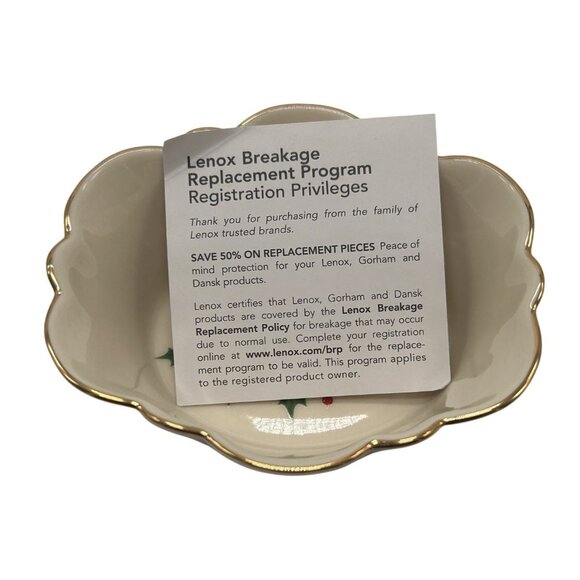 Lenox American By Design "Merry" Holly Berries Oval Fluted Dish 5" NIB Christmas - Picture 4 of 10